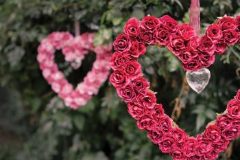 afrocardz-bespoke-stationery-johannesburg-wedding-decorations-heart-and-crystals